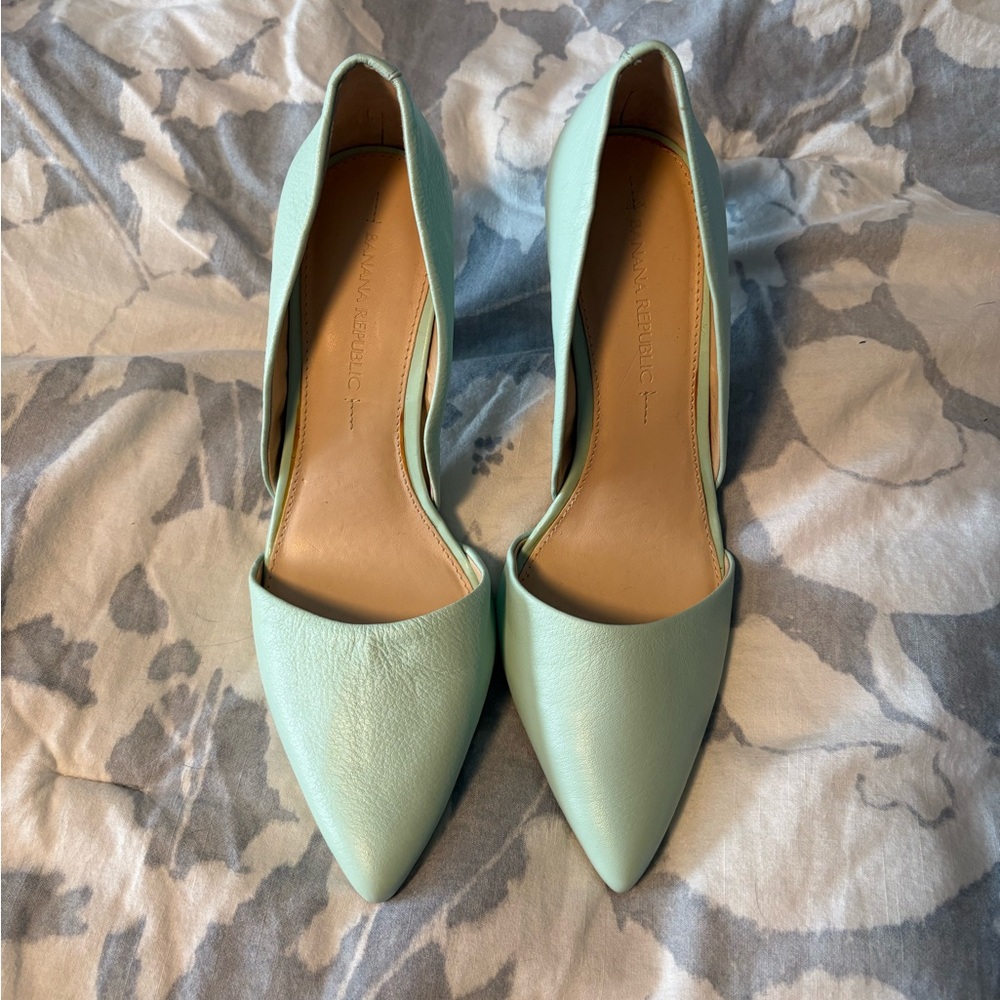 Banana Republic Light Green Heels
